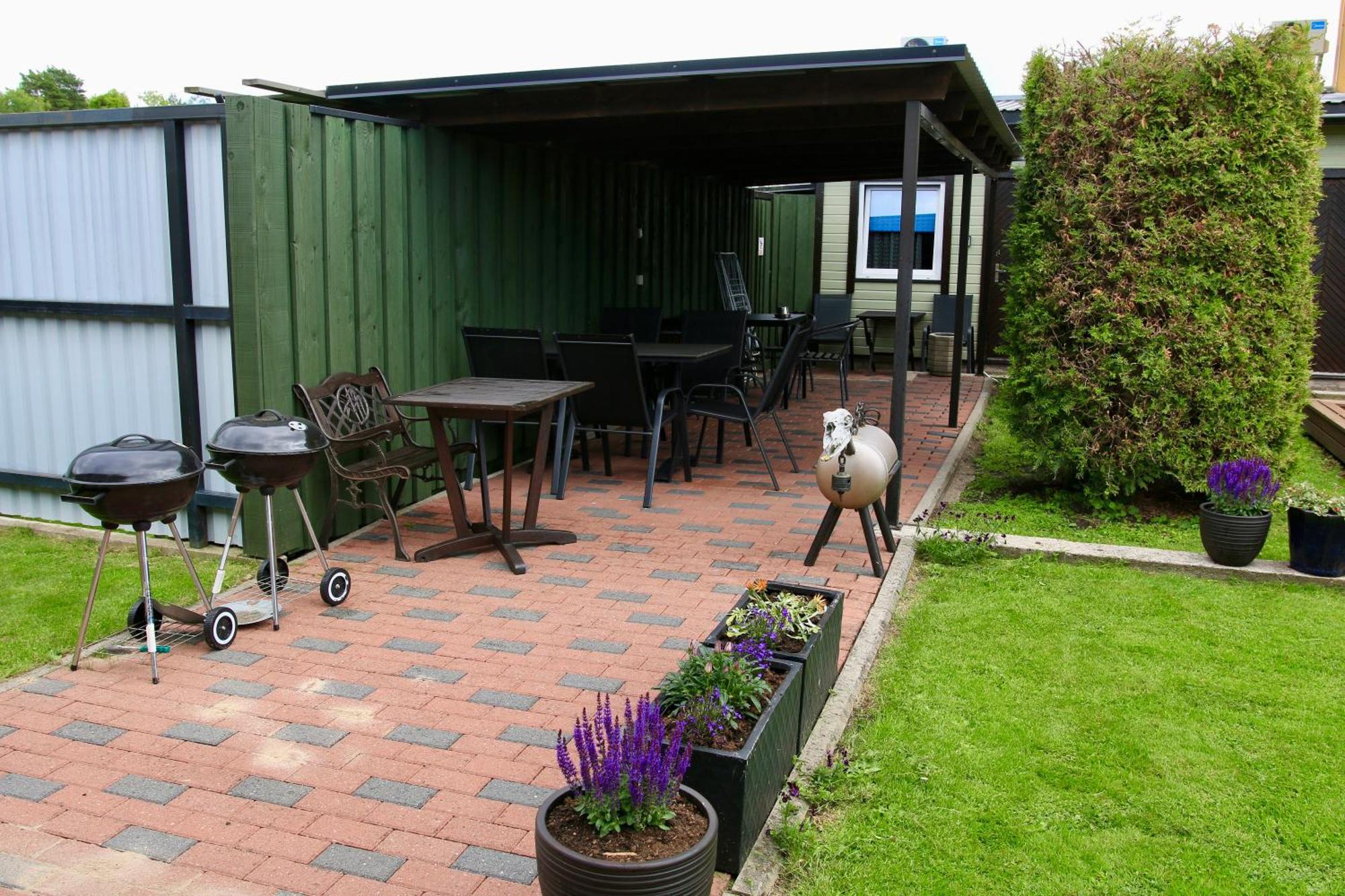 Guesthouse Maenniku Pärnu Exterior foto